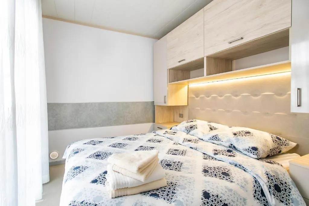 Sunset Serenity Villas With Onsite Pool And Only 3Min From Beach Drage 0*,  Chorvatsko