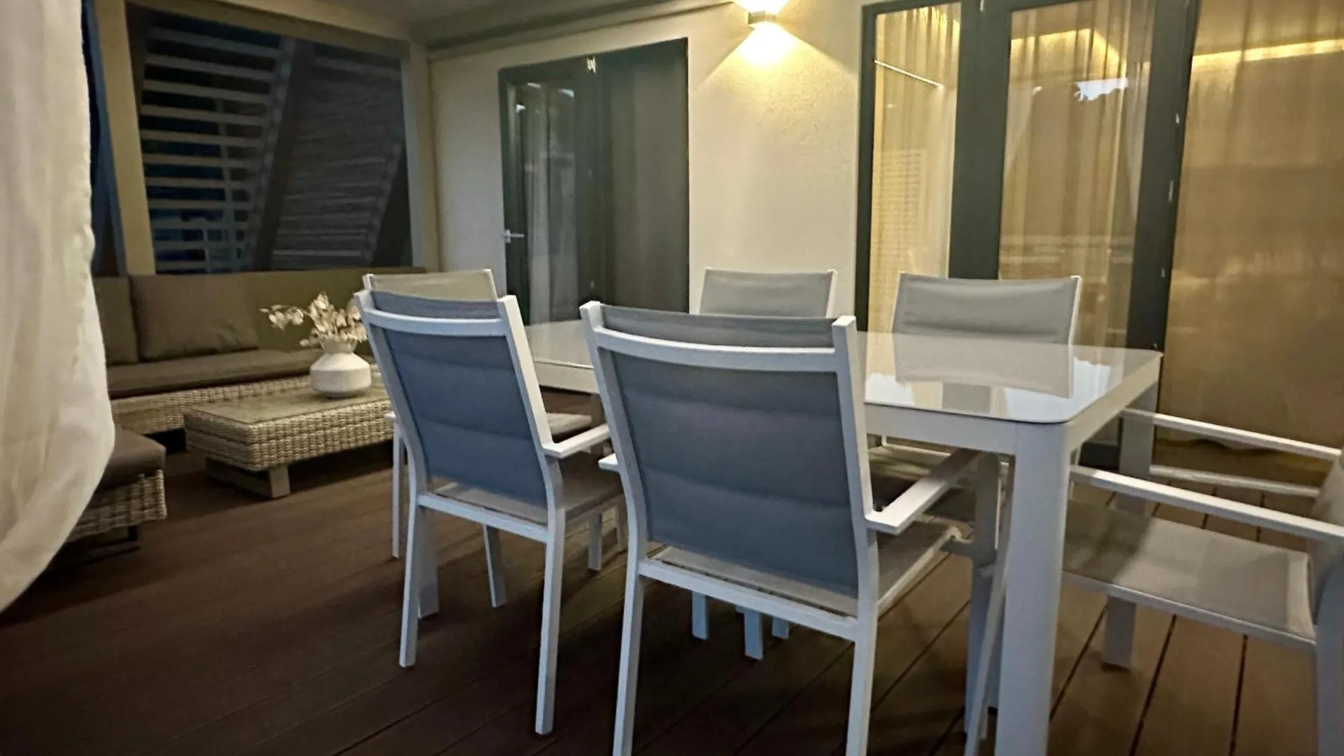 Sunset Serenity Villas With Onsite Pool And Only 3Min From Beach Drage